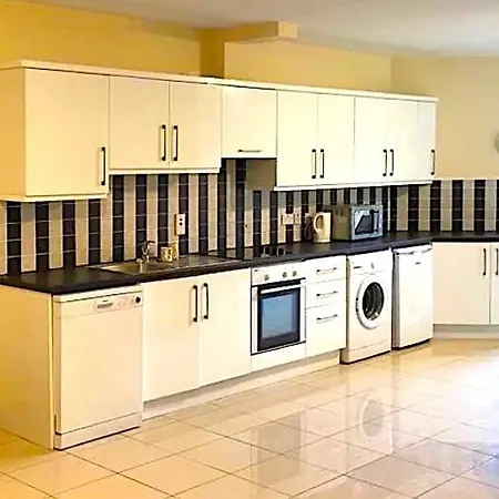 Elegant And In Knock فندق مبيت وإفطار *